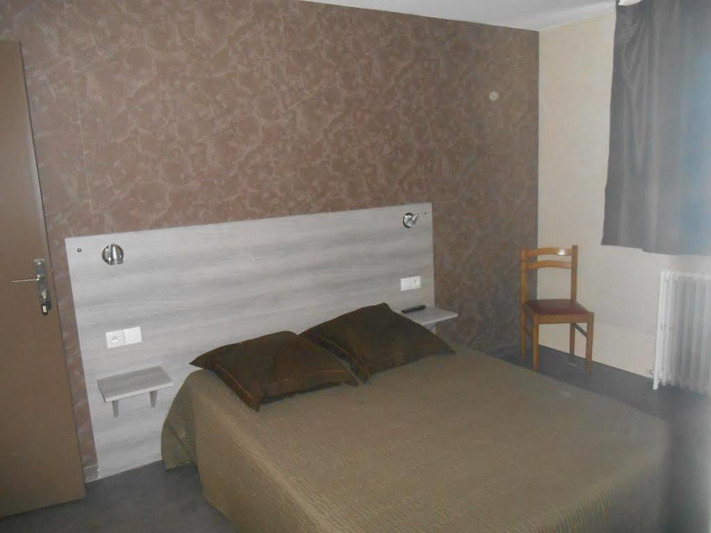 Hotel La Tente Verte Loon-Plage Exteriör bild